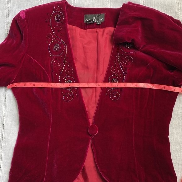 Carole Little Petites velvet jacket with beaded detailing. - Picture 13 of 14